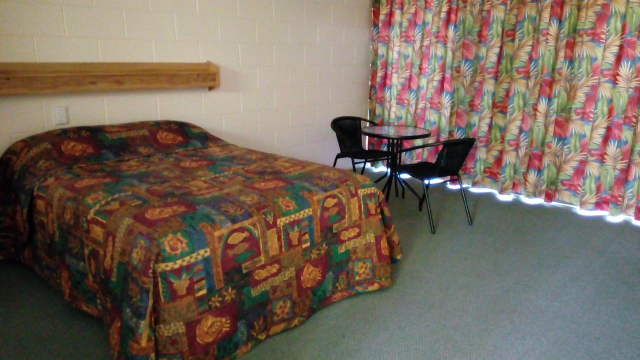 شاطئ إيرلي The Islands Inn Motel المظهر الخارجي الصورة
