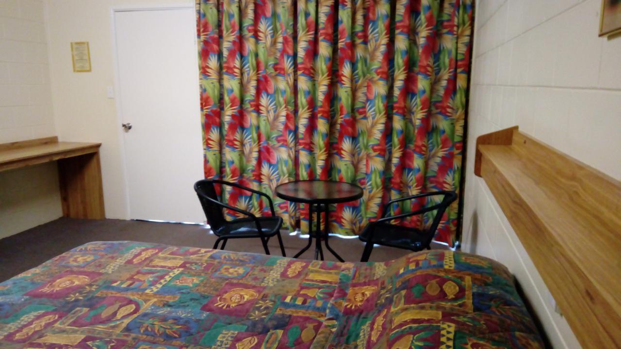 شاطئ إيرلي The Islands Inn Motel المظهر الخارجي الصورة